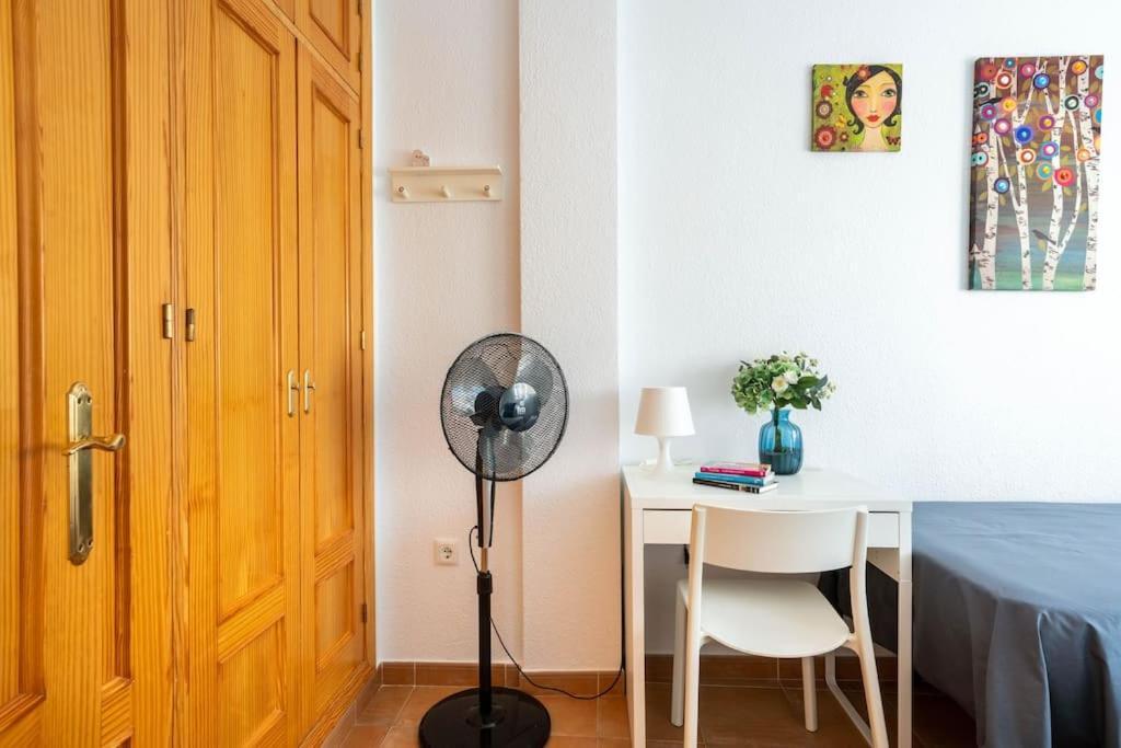 Apartamento Centro Rota. 2 Minutos De La Playa.. Экстерьер фото